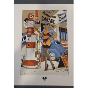 Pin-up Pompe à essence Castrol lingerie rouge 150 exemplaires